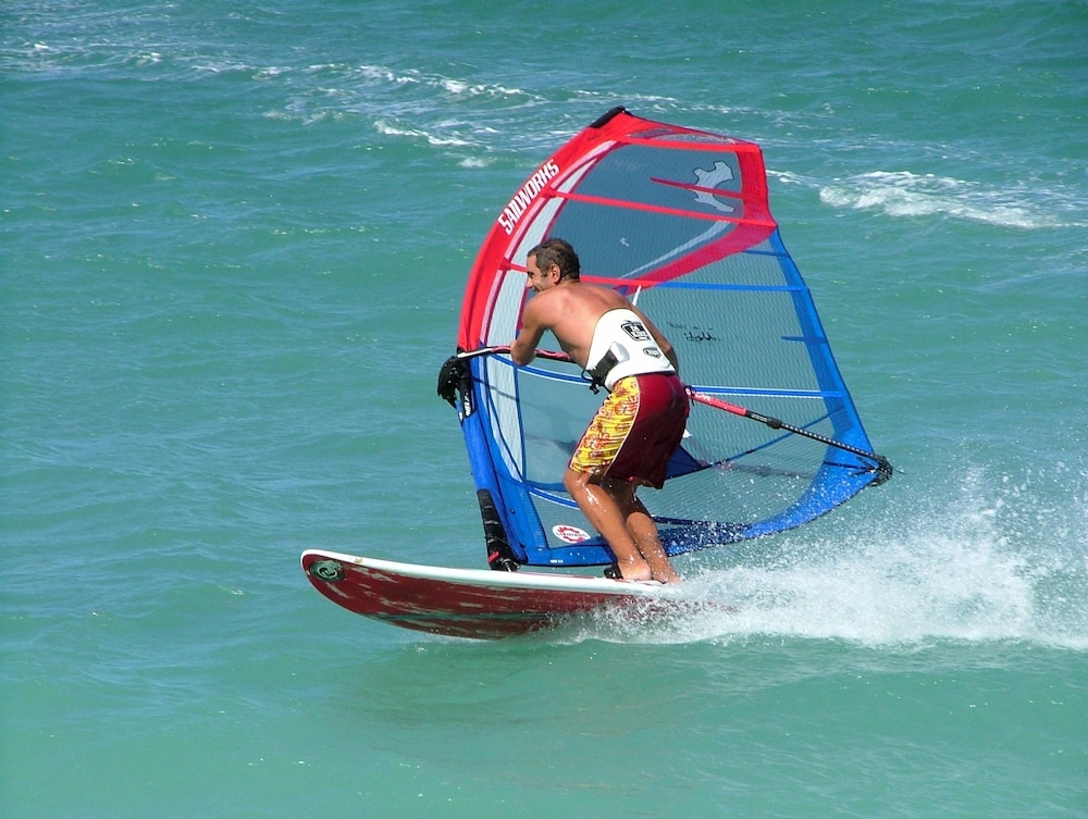 Aqualuna Beach Resort 37/56