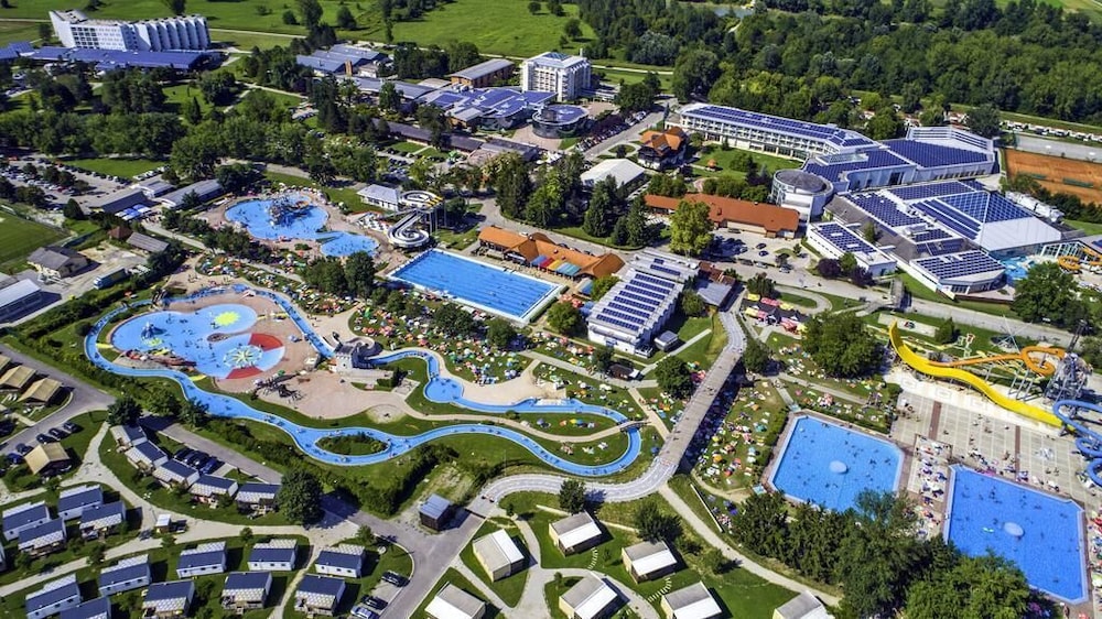 HOTEL TERME 18/24