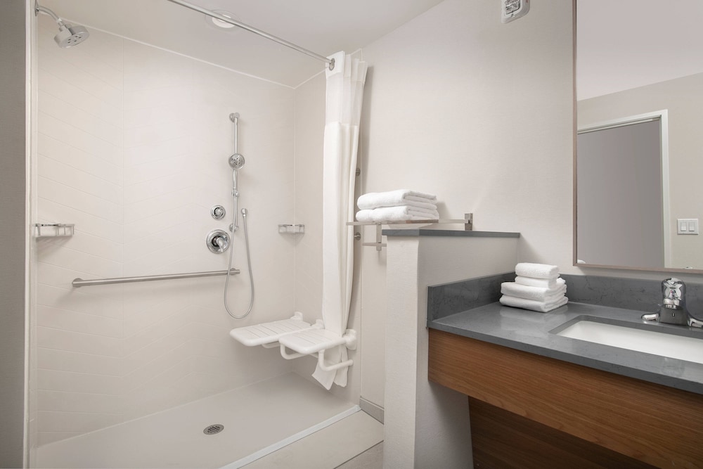 Fairfield Inn & Suites By Marriott New Orleans Metairie 7/41