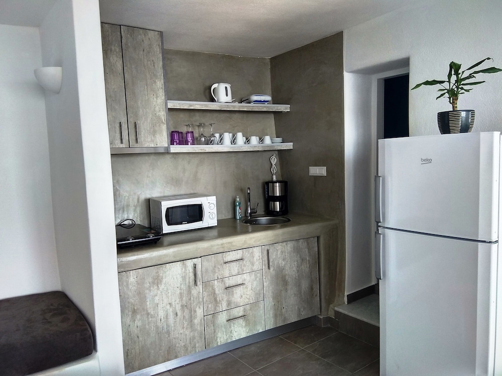 Zatrikion Villas Santorini 6/47