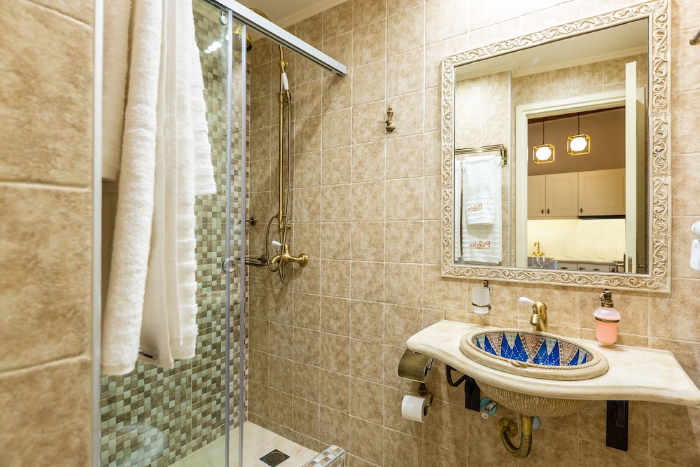 Phaedra Suites - Adults Only 46/50