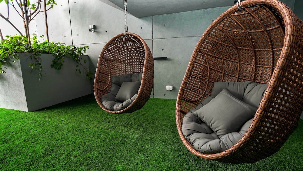 Ceylonz Suites by MyKey Global 45/56