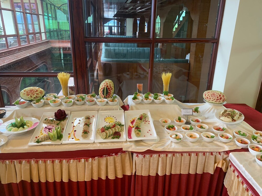 Surya Heritage Hotel 53/61