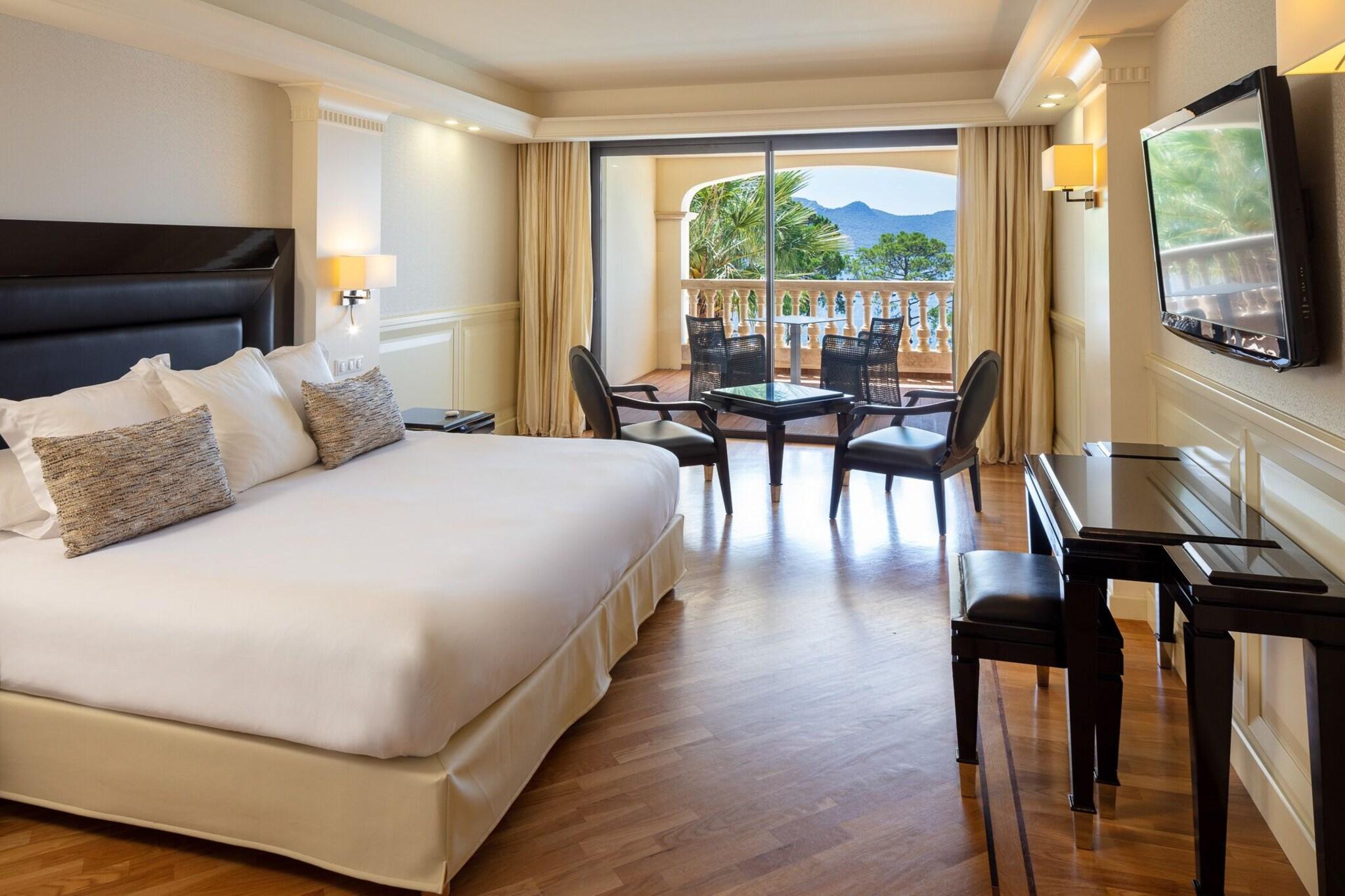 Superior, Double Bed, Sea View