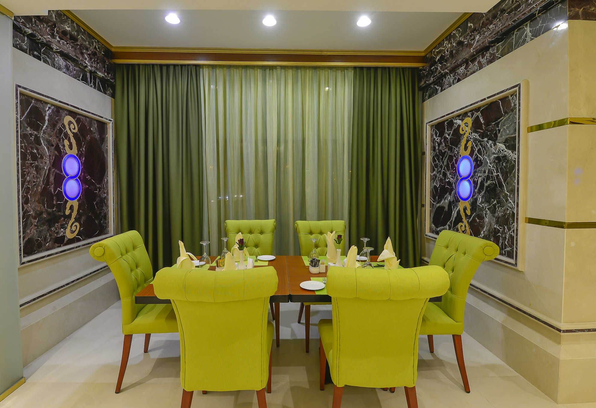 فندق كراون تاون(Crown Town Hotel) 27/46