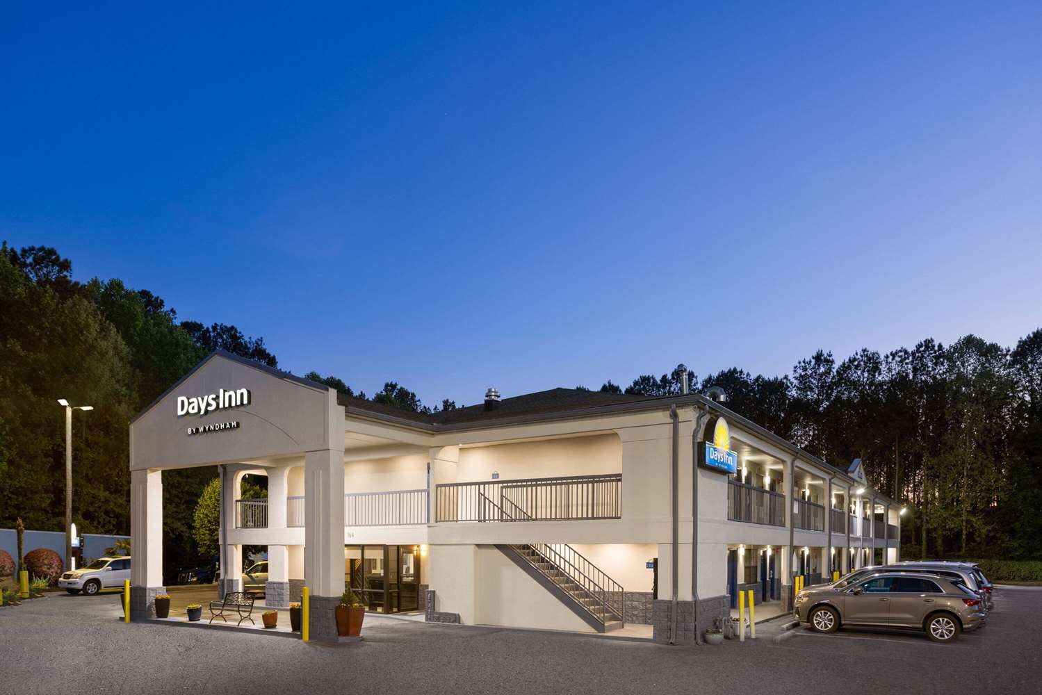 Days Inn By Wyndham Acworth 15/21
