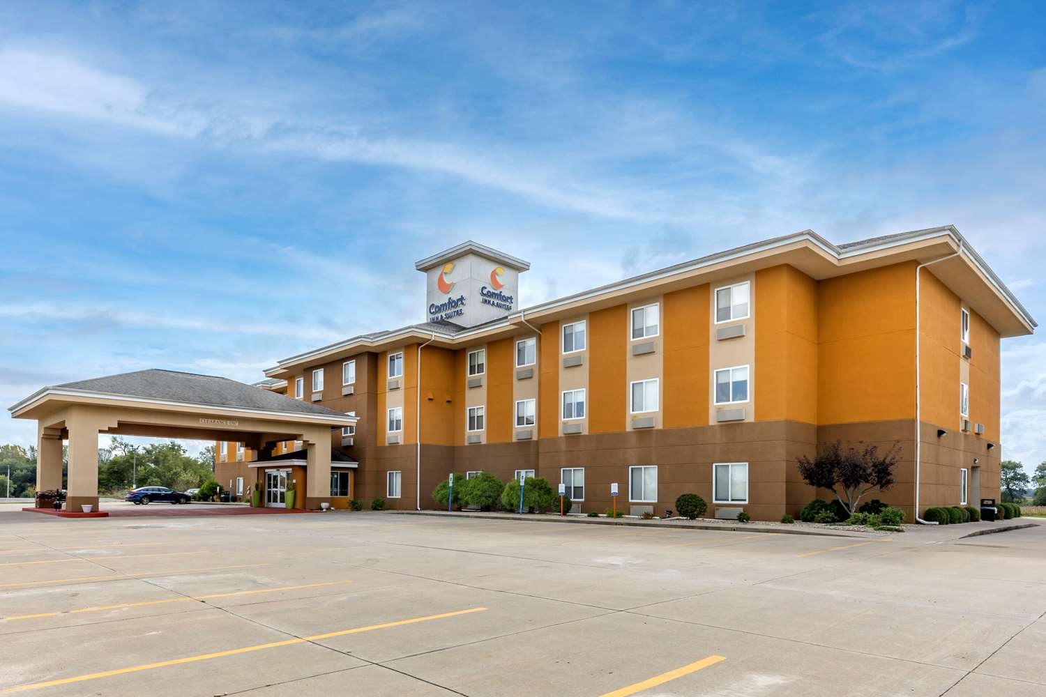 Comfort Inn & Suites Greenville I-70 5/34