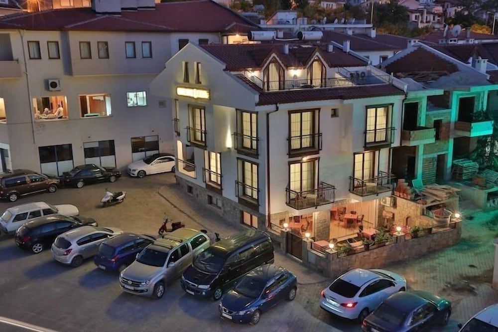 Emre Hotel 10 Oda 19/22