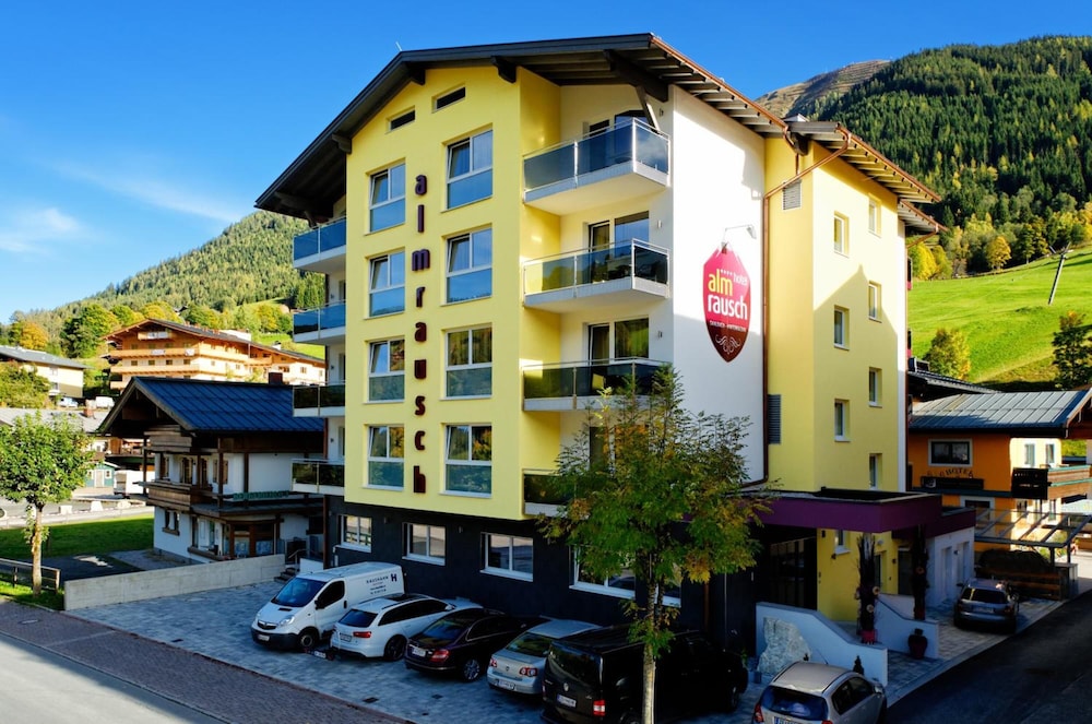 HOTEL ALMRAUSCH 6/69