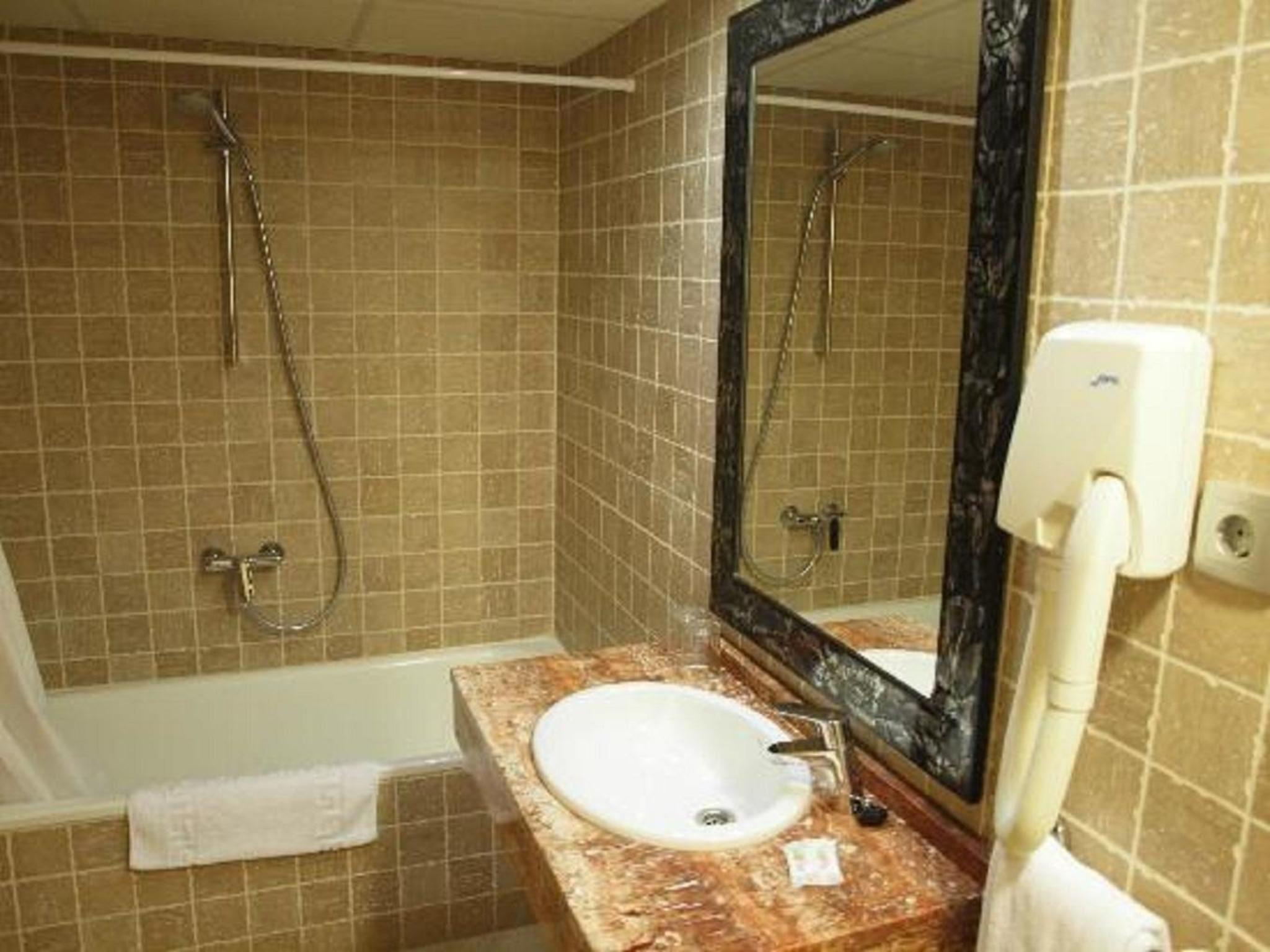 Double/Twin Standard Room