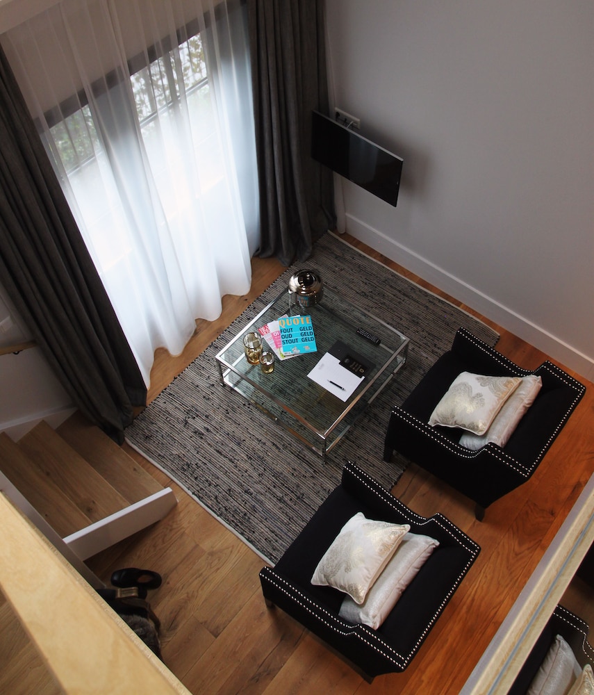 Suitehotel Posthoorn 40/50