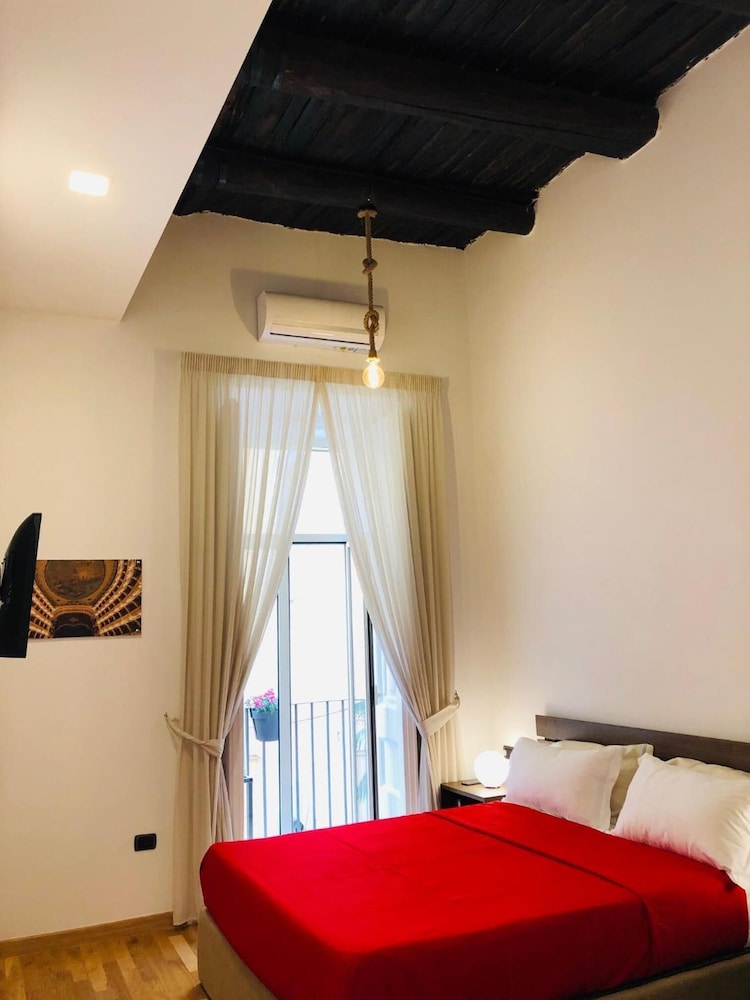 Domus Studio 25 Bed and Breakfast 5/50