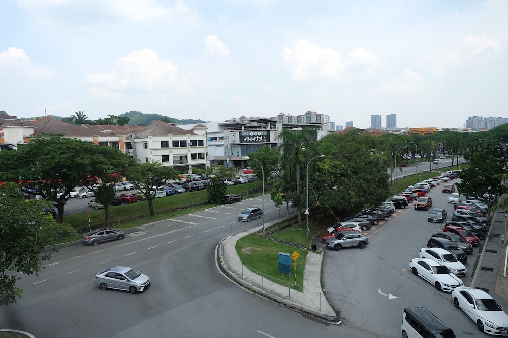 Orkid Inn Puchong 38/41