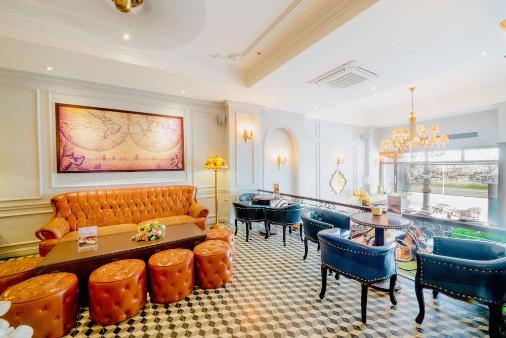 Di Lusso Hotel 52/64