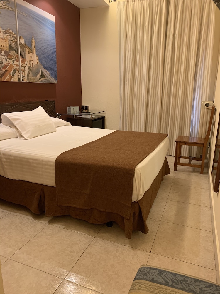 Hotel Galeon 17/45