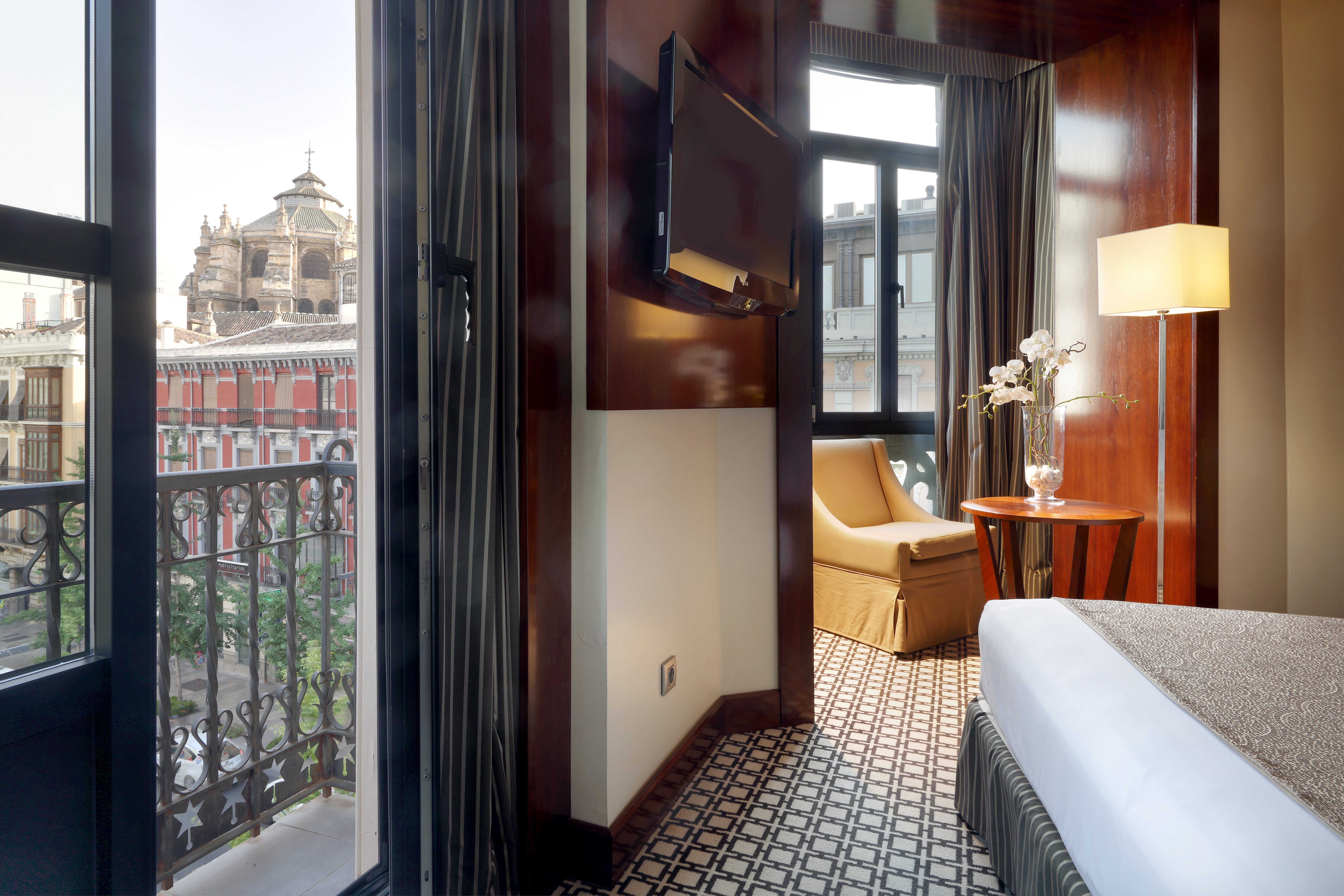 Eurostars Gran Via 33/74