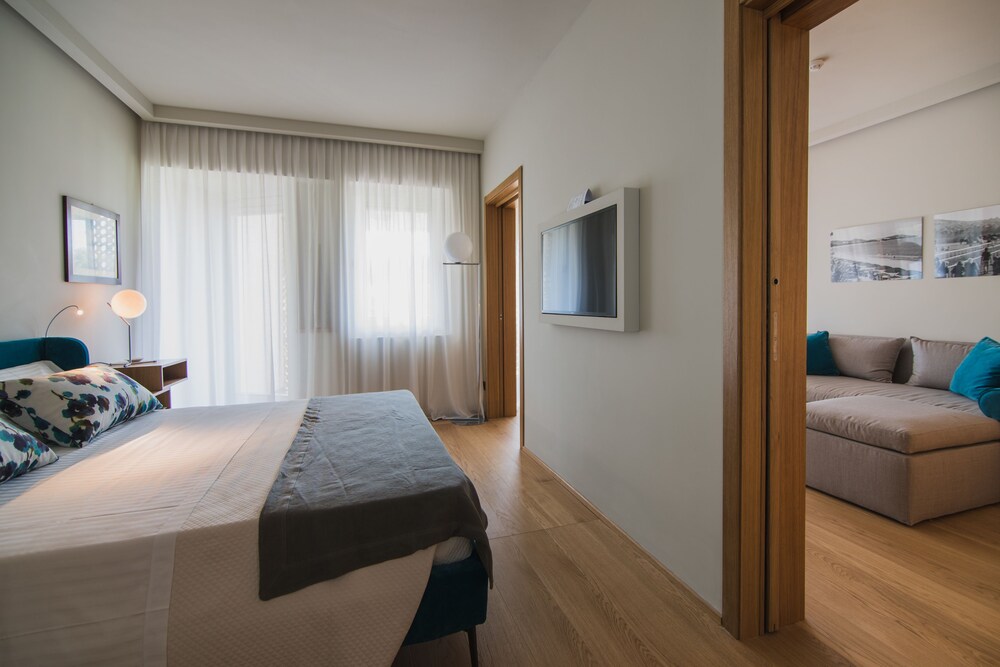Gallia Palace Hotel 7/66