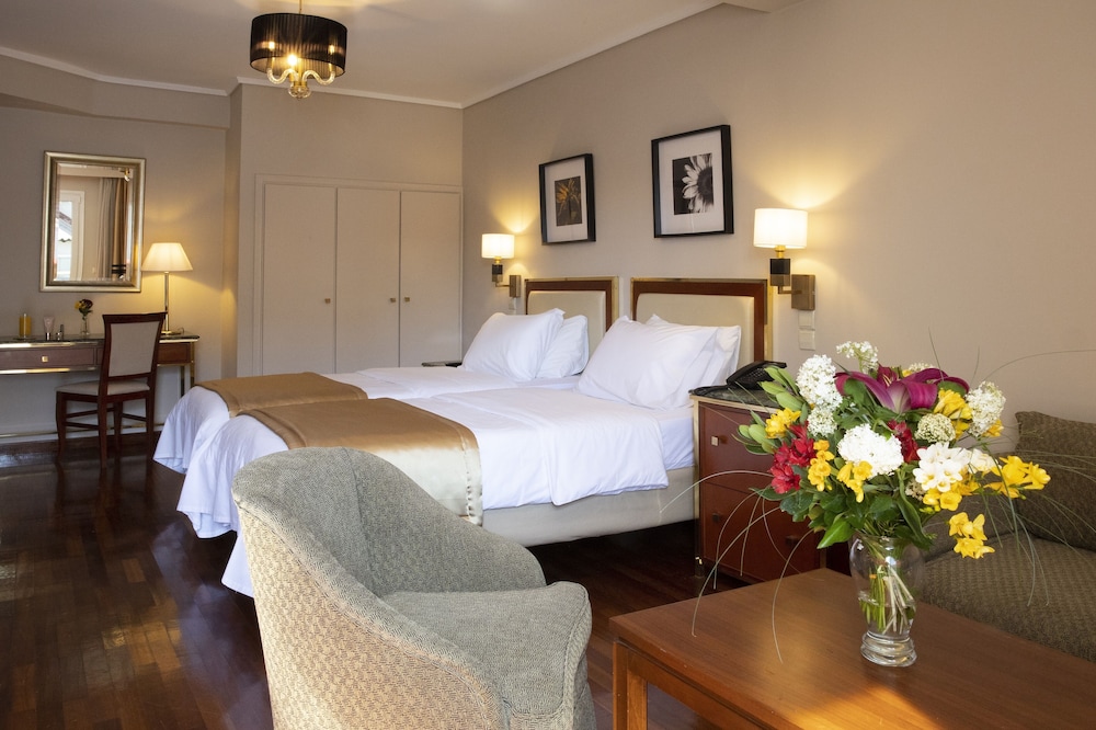 Ilisia Hotel 22/68