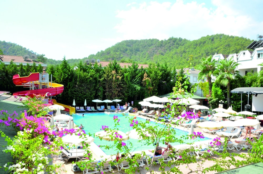 Grand Viking Hotel 40/50