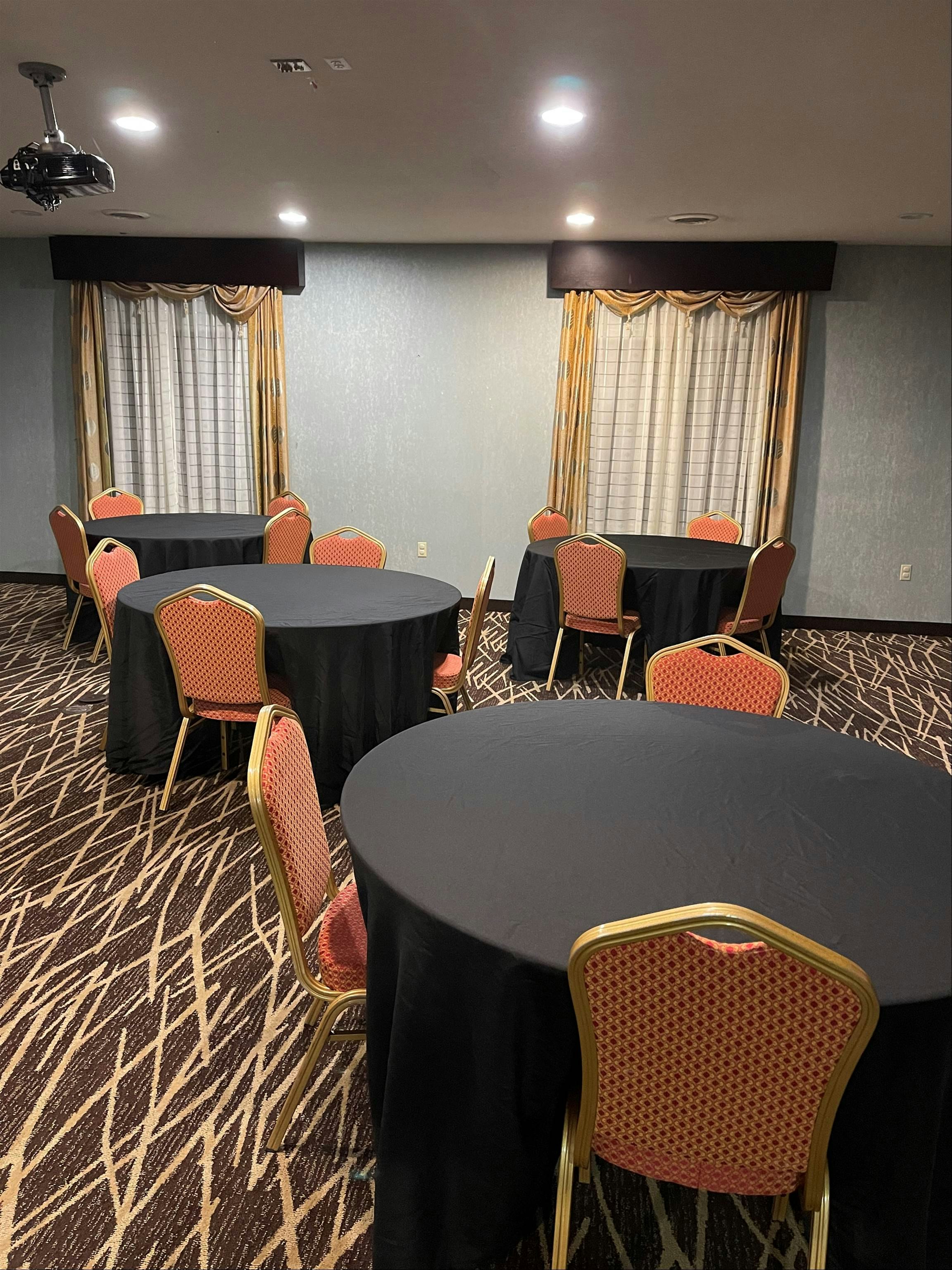 Red Roof Inn and Suites Detroit - Melvindale / Dearborn 38/42