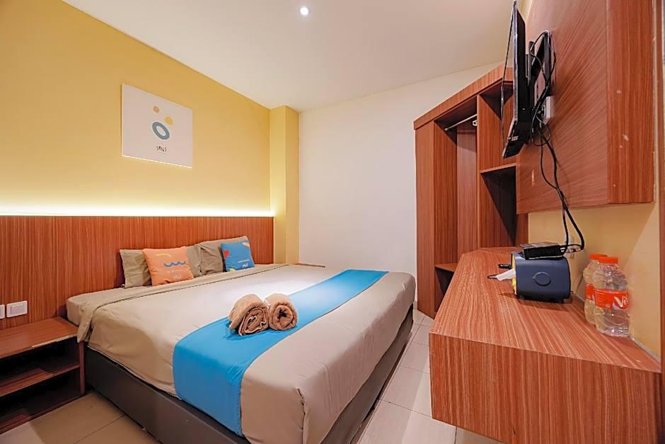 Sans Hotel Roxy Jakarta 35/60