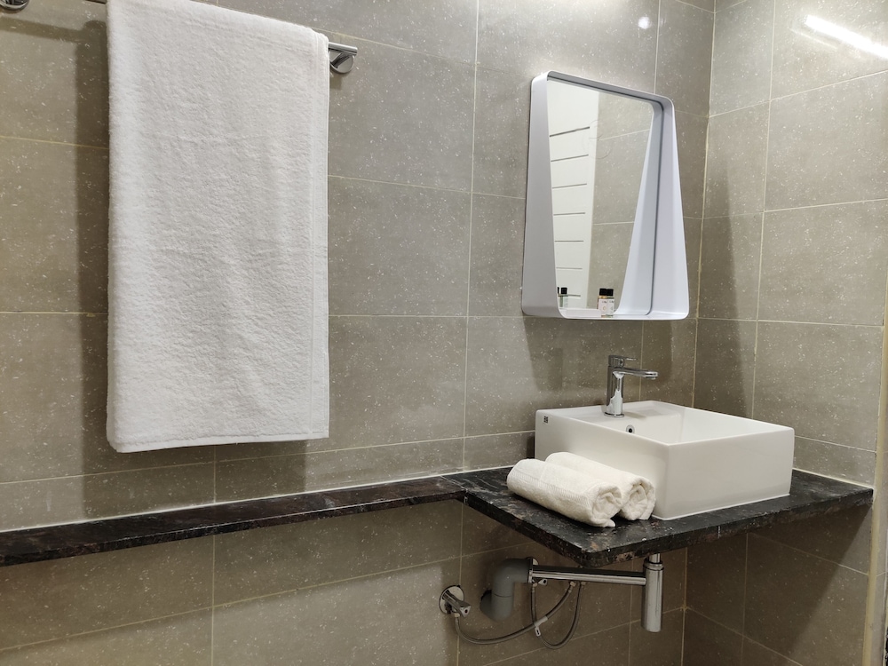 Olive Zip Indiranagar Metro by Embassy Group 55/59