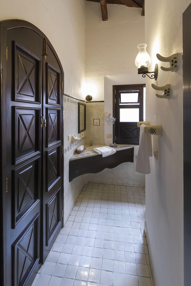 Hotel Casa Real Del Cafe 50/66