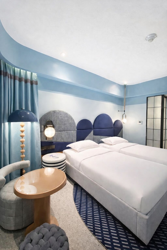 Ibis Styles Subic 17/48