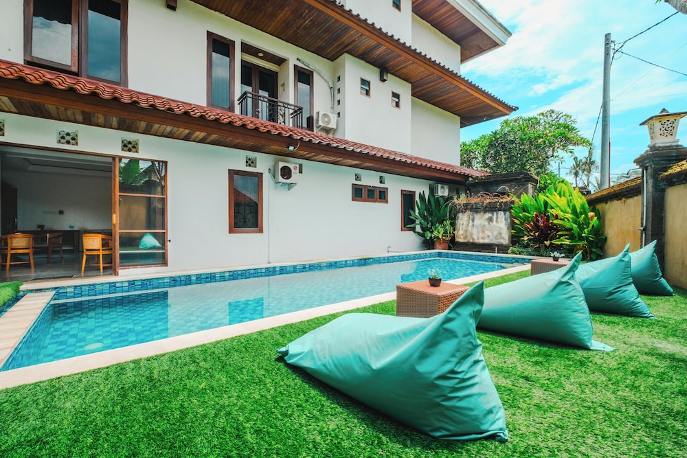 Starloka Saba Bali Hotel 59/65