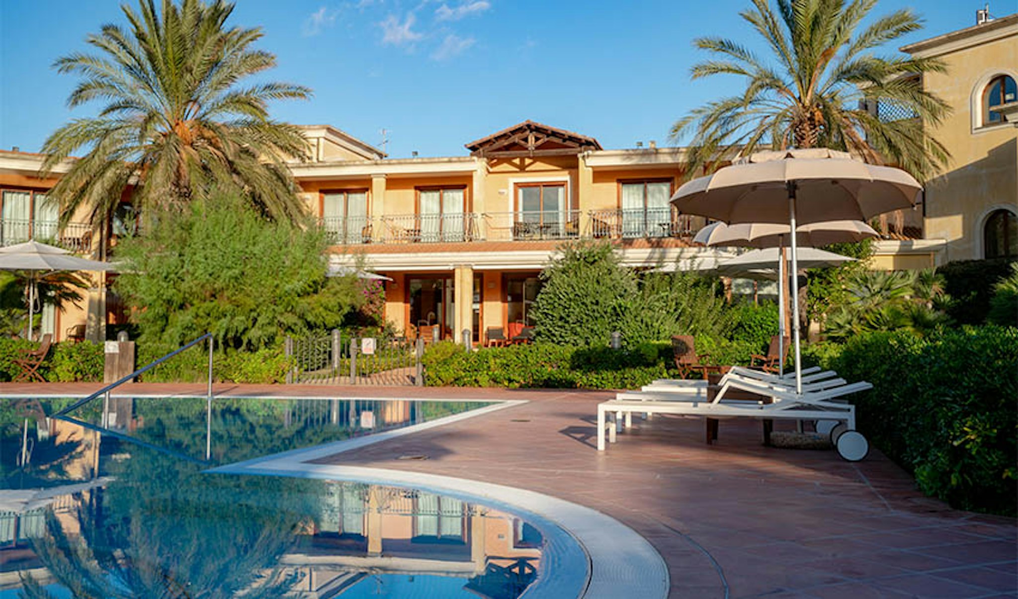 Hotel Santa Gilla 62/66