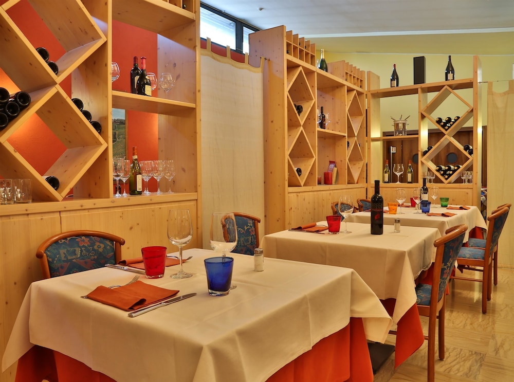 Best Western Plus Soave Hotel 53/74