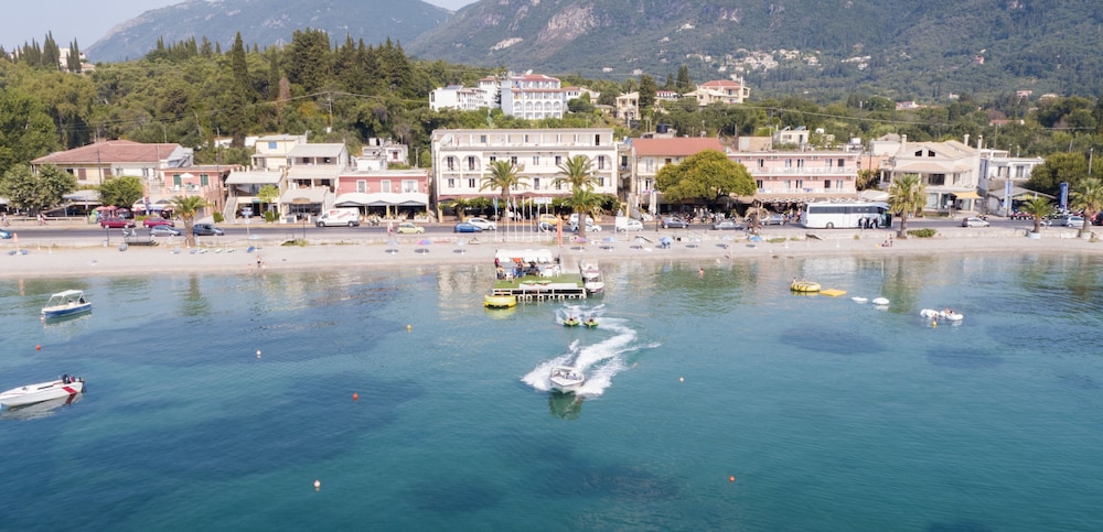 Ipsos Di Mare - Adults Only 35/41