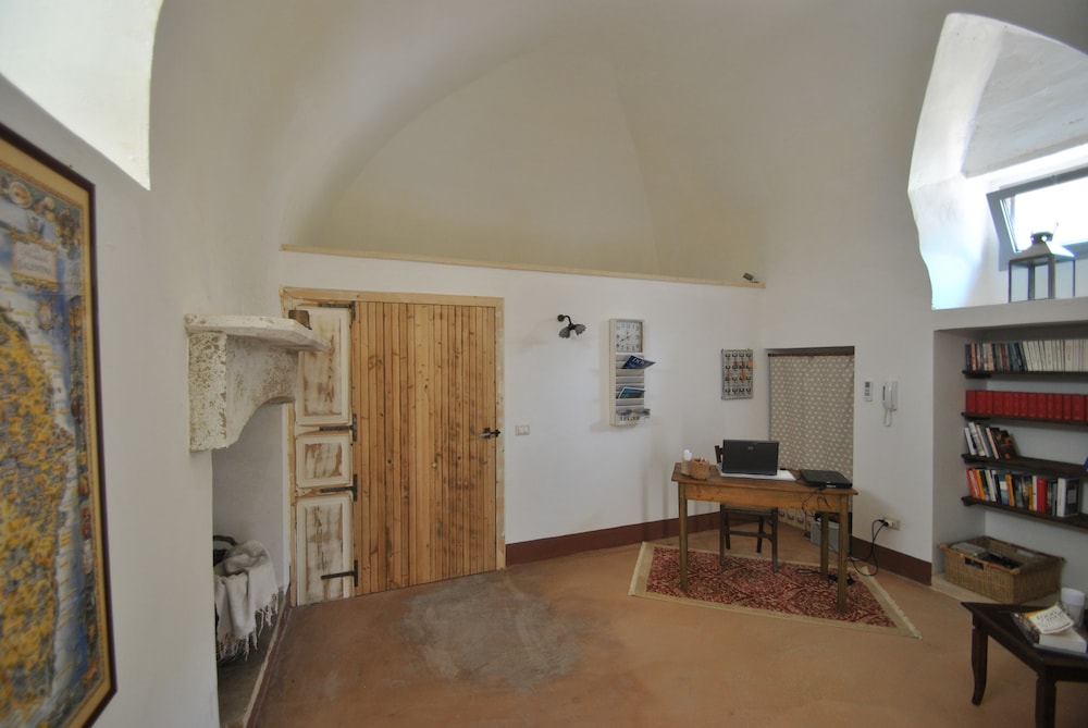 Palazzo San Giovanni 31/50