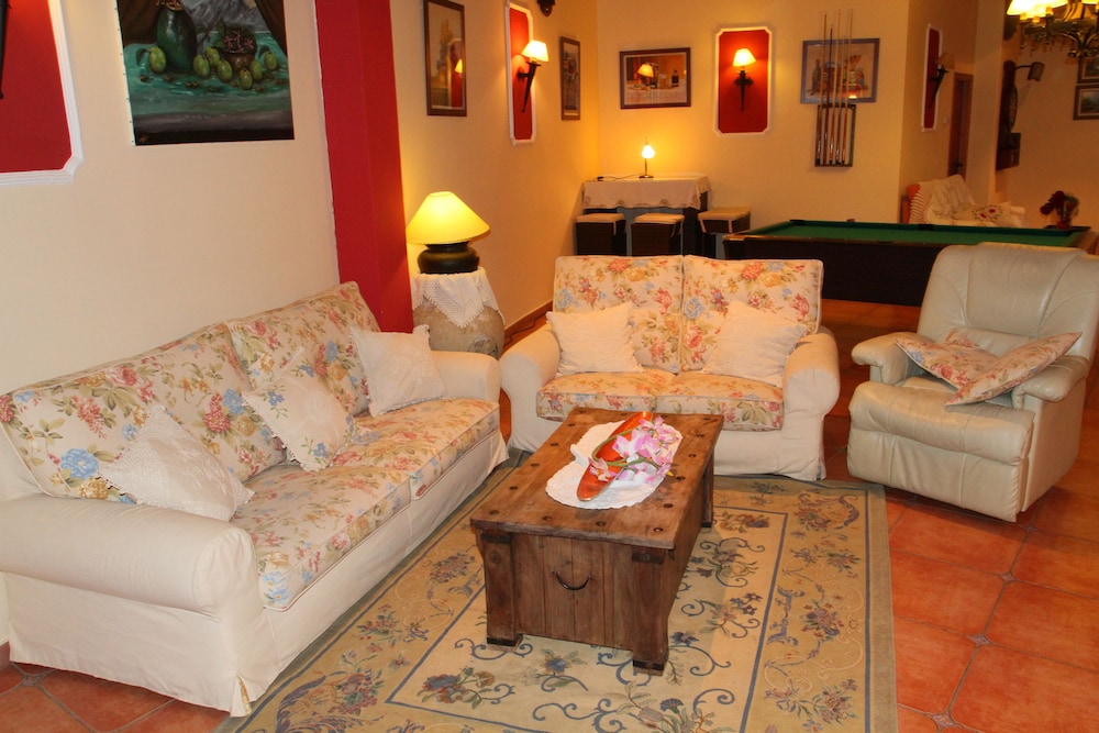 El Curro Hotel Rural 32/50