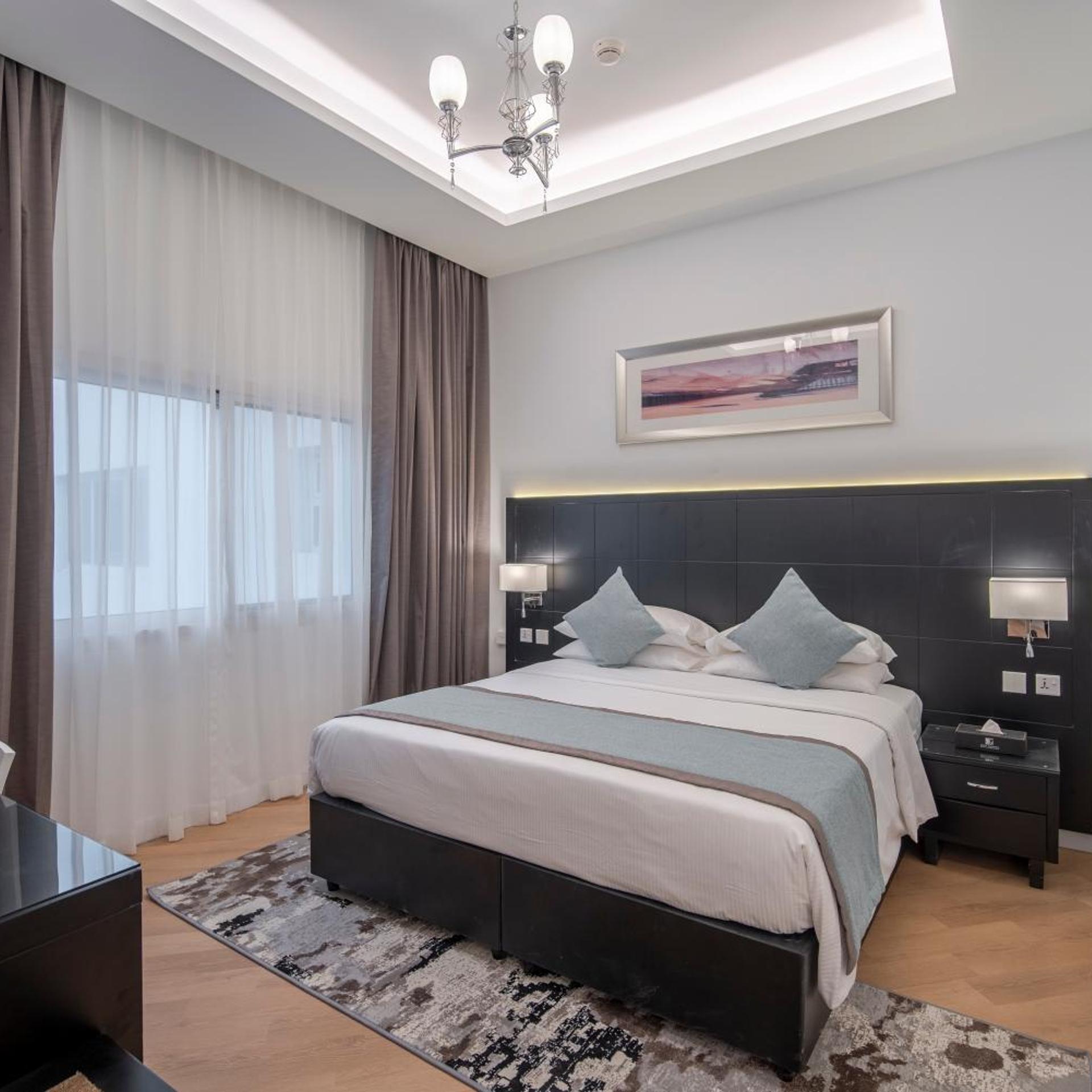 1 Bedroom Apartment