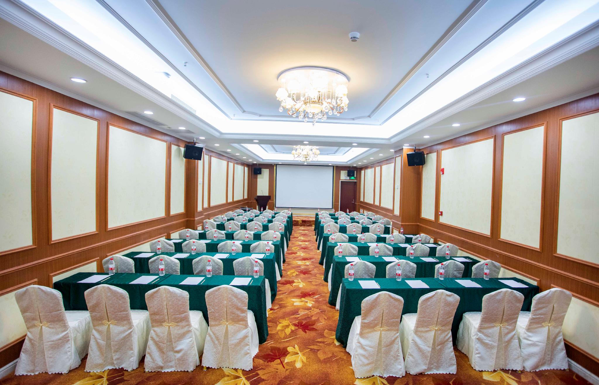 Vienna Hotel (Shenzhen Bao'an Xin'an) 47/54