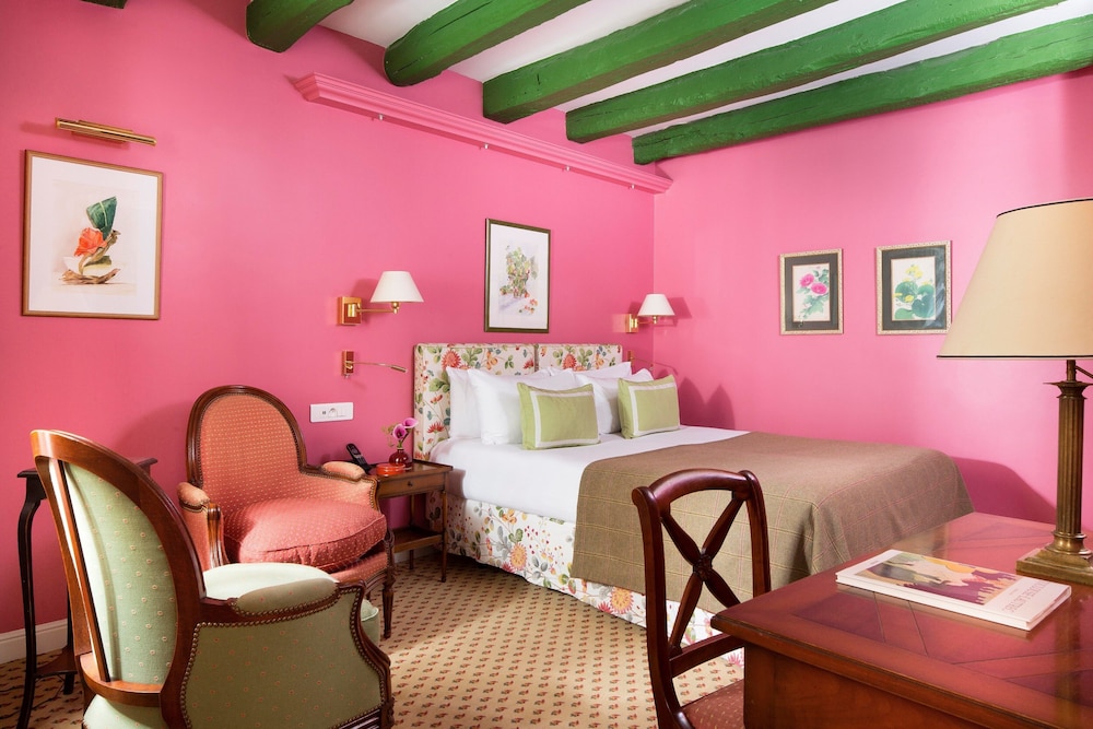 Le Relais Montmartre 29/53