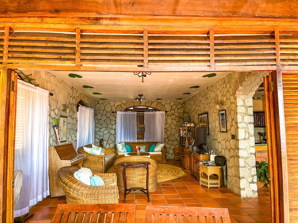 Hermitage Villa 32/46
