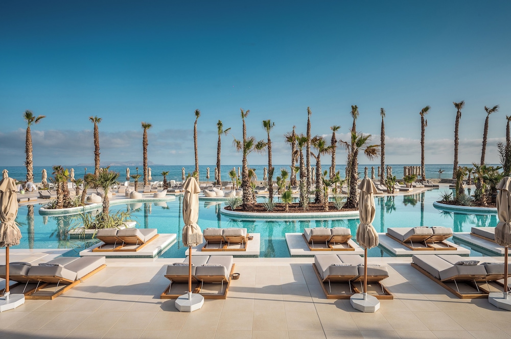 Stella Blue Seaside Resort 25/50