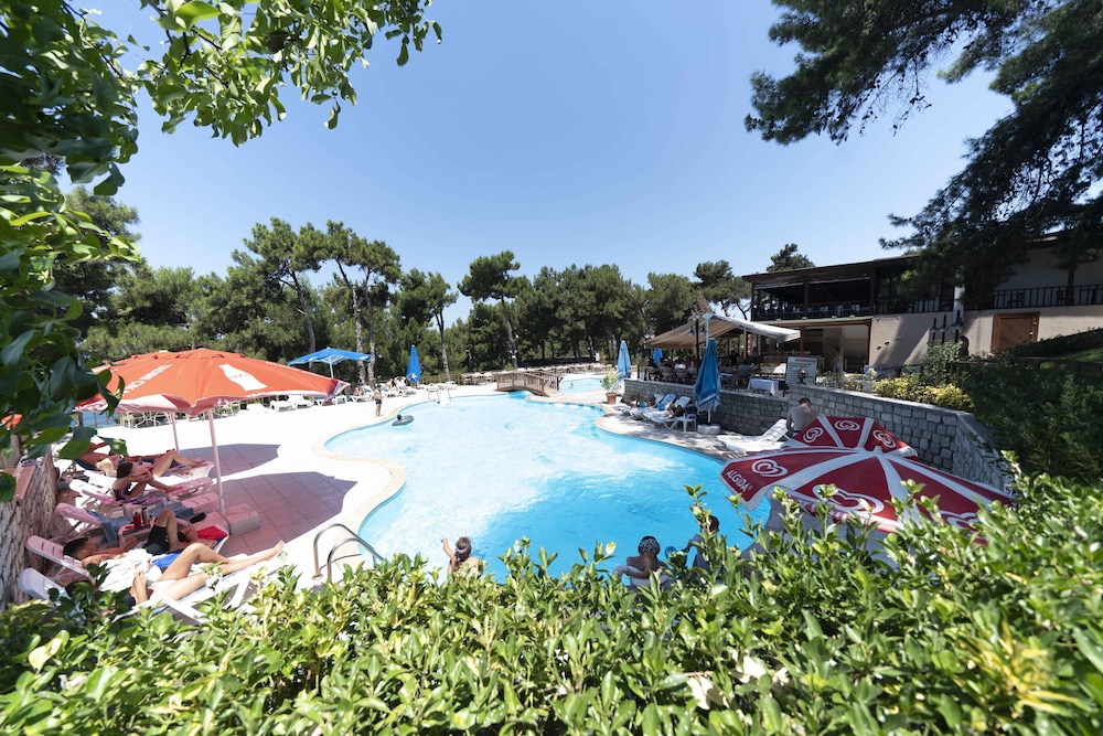 TROIA TUSAN HOTEL 7/67
