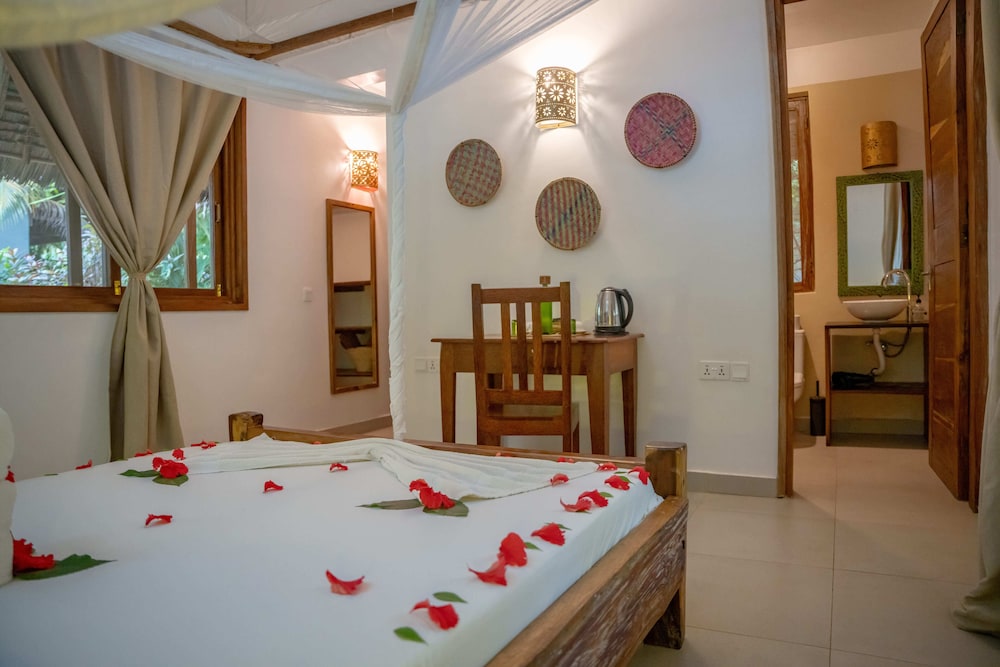 Aluna Beach Lodge 14/50