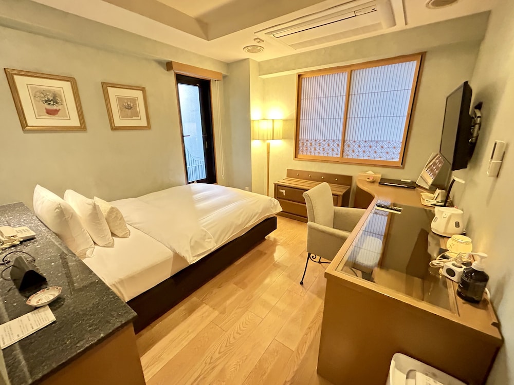 Hotel Pulitzer Jiyugaoka 30/50