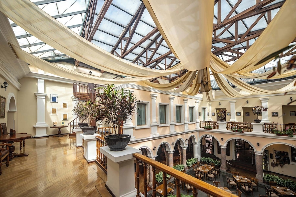 Hotel Patio Andaluz 35/50