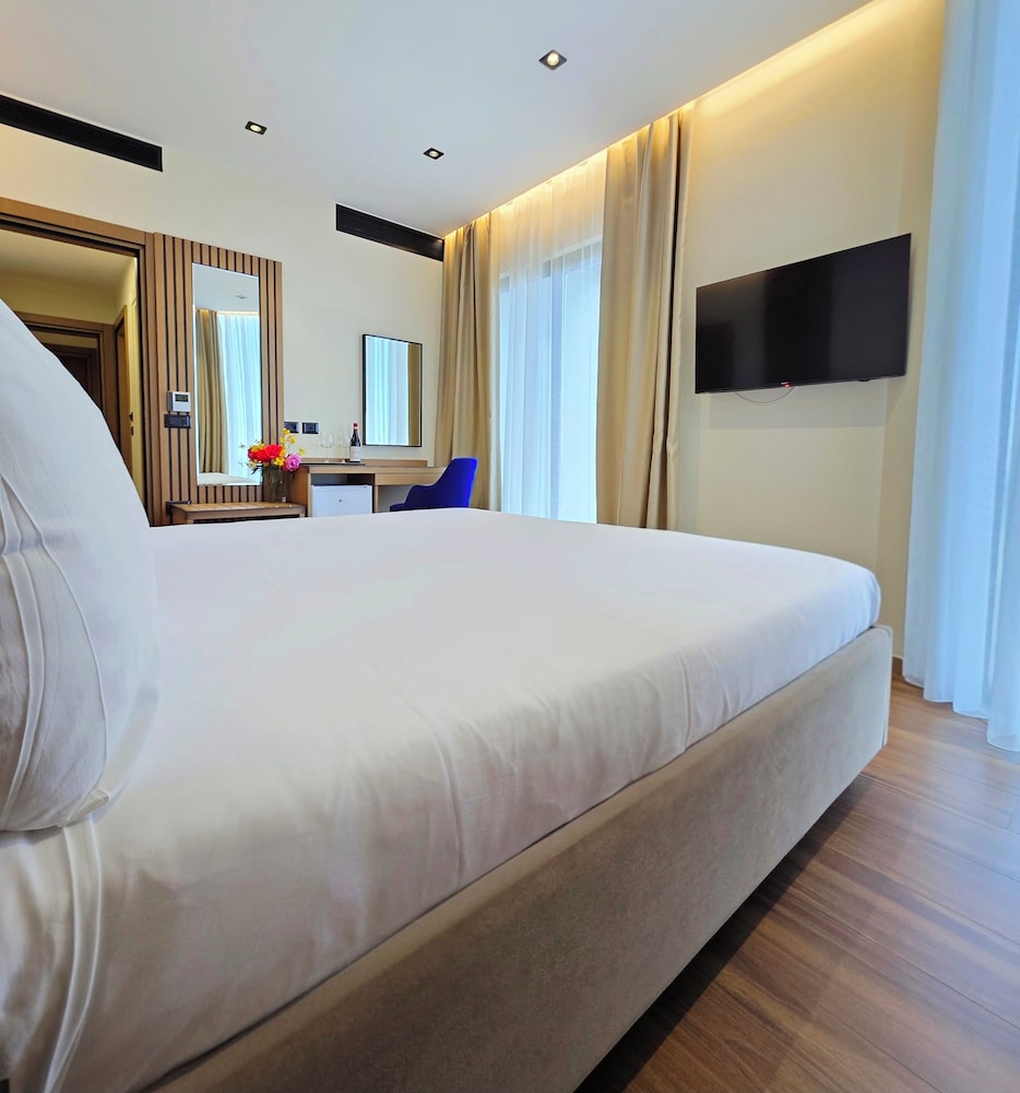 Valza Boutique Hotel 32/64