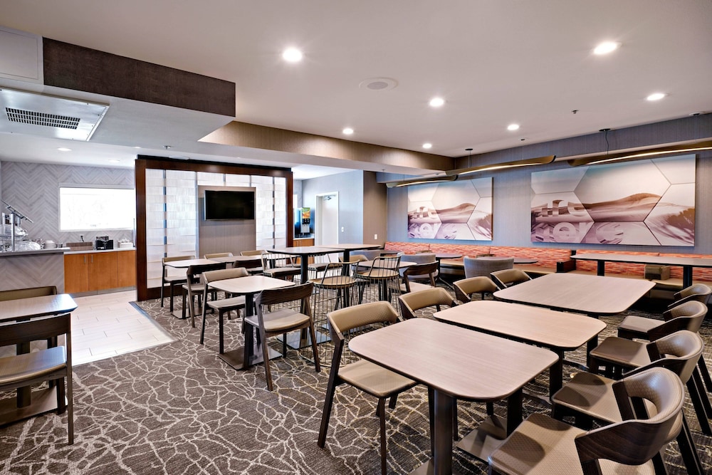 Springhill Suites Phoenix Glendale Peoria 36/49