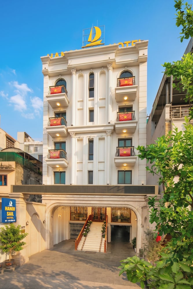 Hanoi Sail Hotel 1/50
