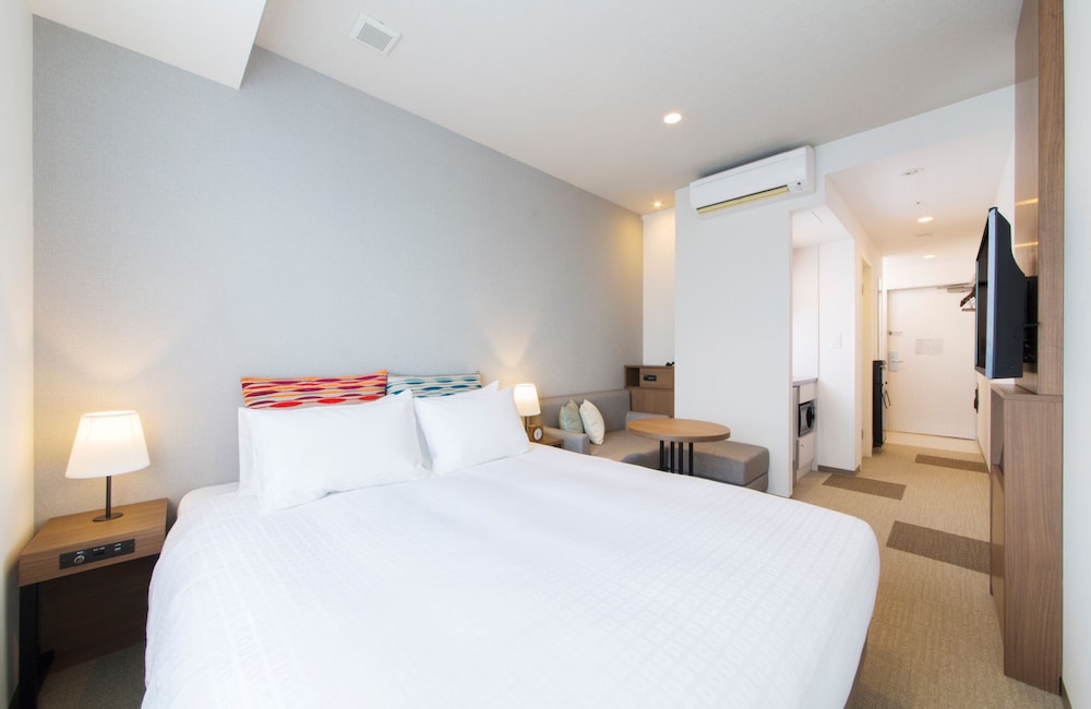 Tokyu Stay Aoyama Premier 28/72