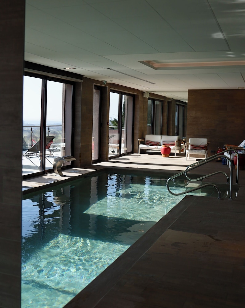 Hotel Arnold 26/48
