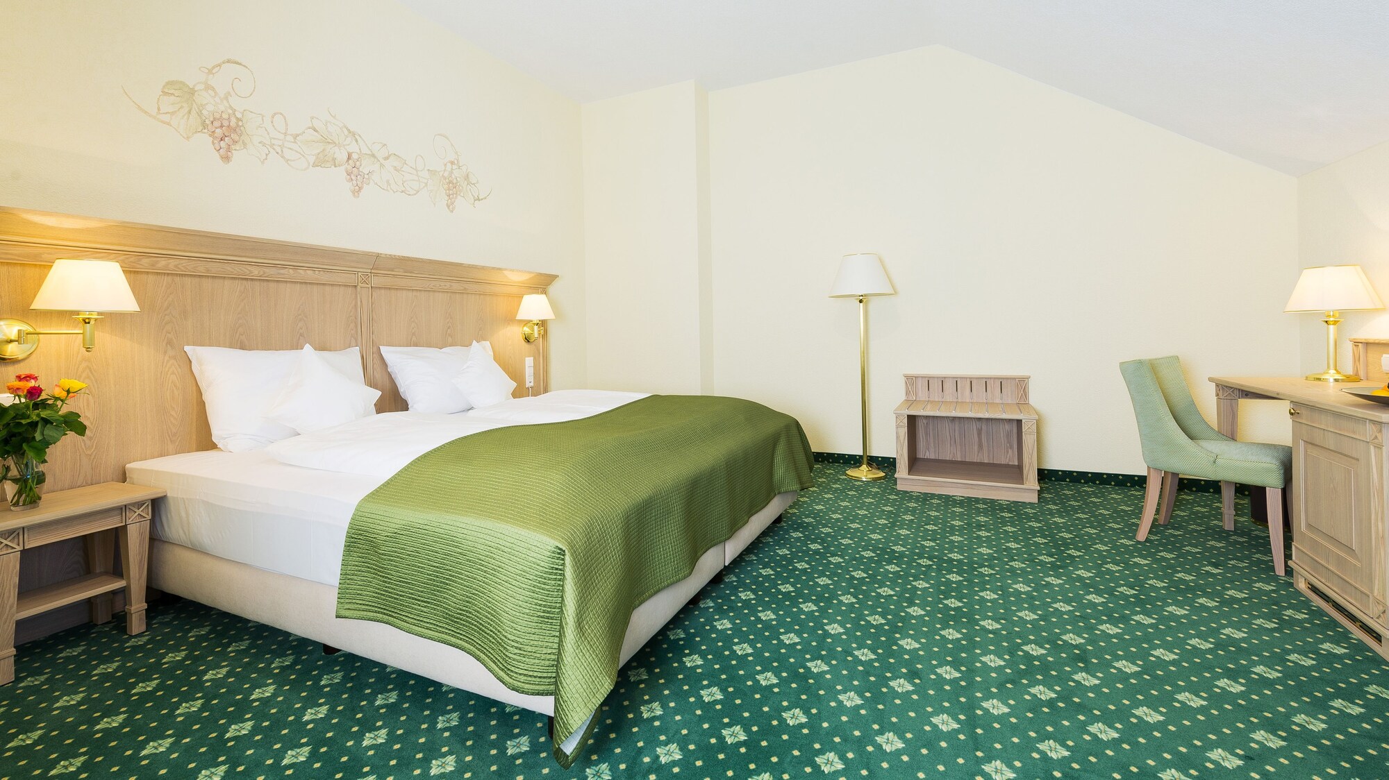2 BEDROOMS, FAMILY SUITE