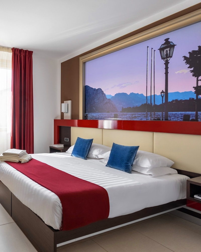 Kairos Garda Hotel 17/47